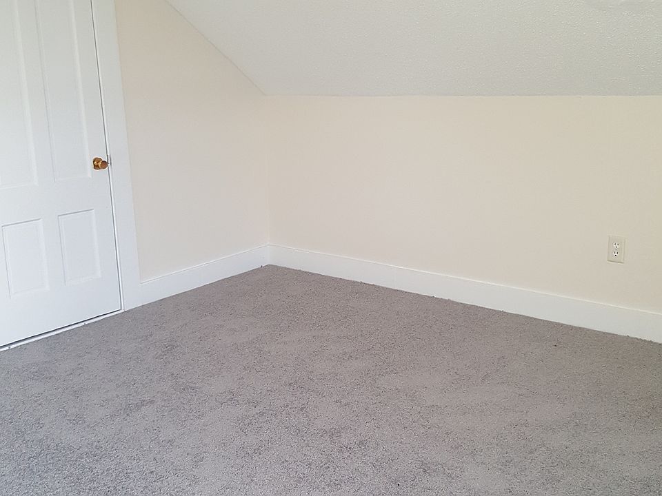 2nd image of 224 Transit St #3