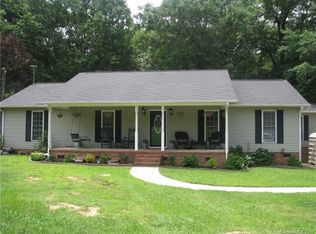 2584 Mountain Gap Rd, Richburg, SC 29729