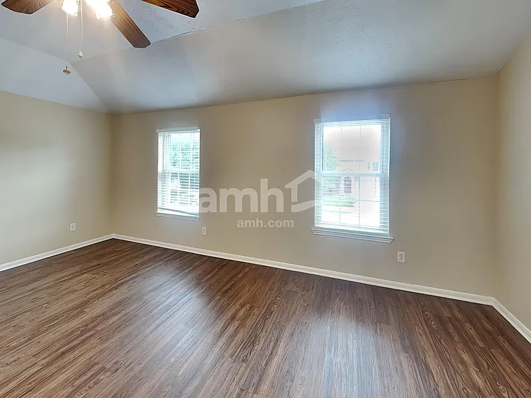 26887 Castlecliff Ln — Photo 13