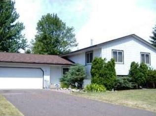 857 Westview Dr, Shoreview, MN 55126