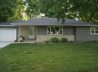30720 Elm St, Lindstrom, MN 55045