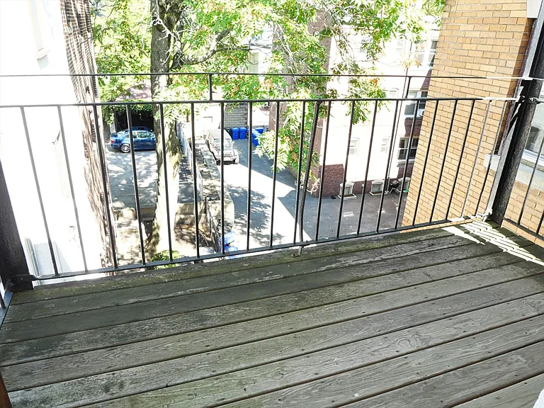 397 Harvard St #5 — Photo 7