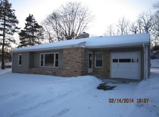 7010 McHenry St, Burlington, WI 53105