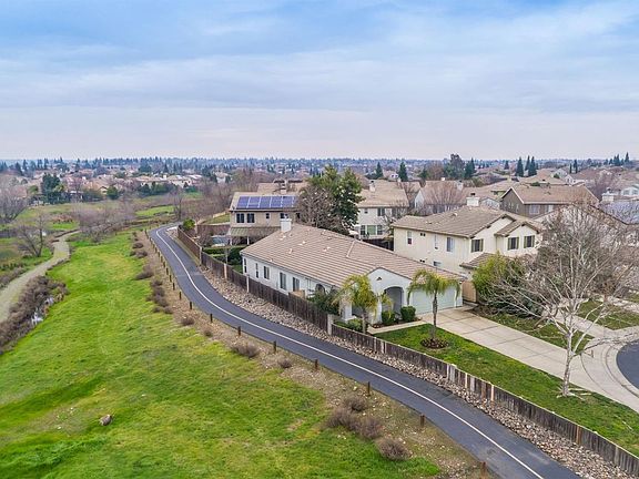 3rd image of 6106 Merganser Ct