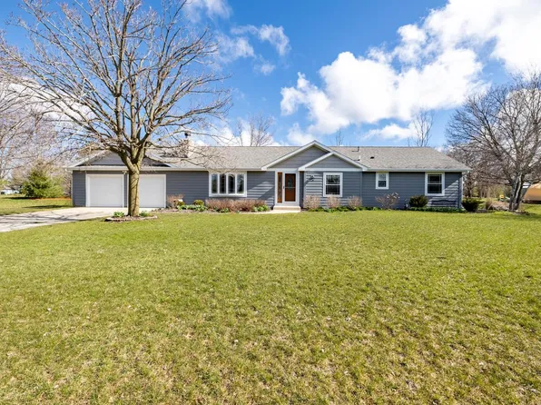W333S7990 Forseth DRIVE, Mukwonago, WI 53149