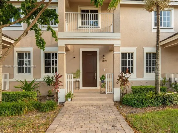 14140 SW 275th St, Homestead, FL 33032