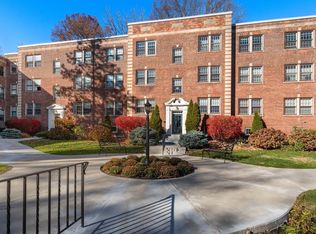 1500 Beacon St APT 3, Brookline, MA 02446
