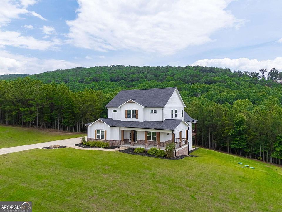 1st image of 548 Stoneledge Rd