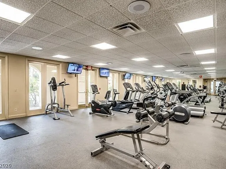 270 E Flamingo Rd #215 — Photo 32