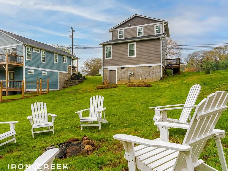 864 Sand Hill Rd — Photo 30