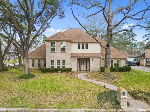 18326 Lake Oaks Dr, Spring, TX 77388