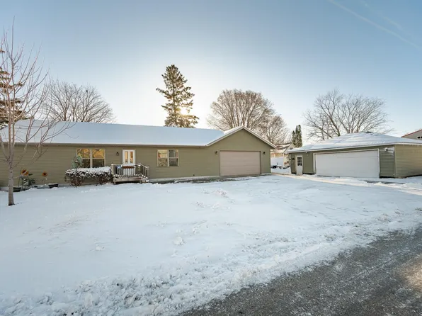 154 E 5th St, Saint Charles, MN 55972