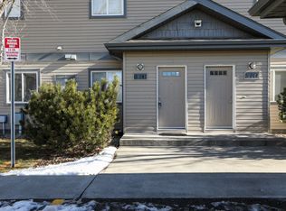 141 Silkstone Rd W #6, Lethbridge, AB T1J 3H6