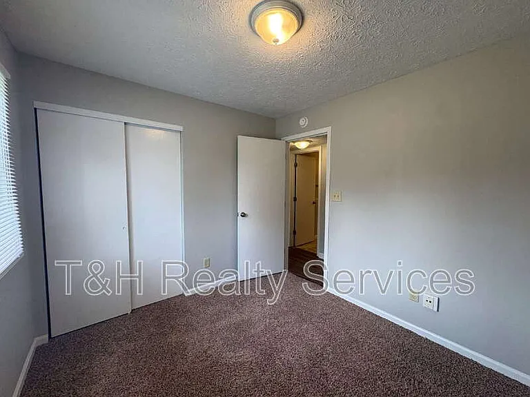 1527 Stacy Lynn Dr — Photo 13