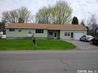 101 Bury Dr, Syracuse, NY 13209