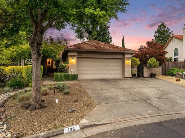126 Espana Way, Windsor, CA 95492