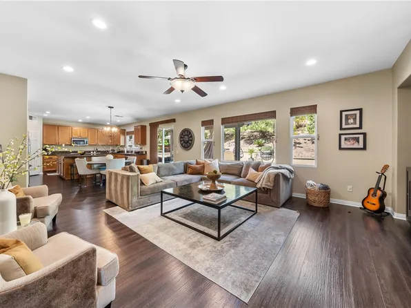 17080 Spring Canyon Pl, Riverside, CA 92503
