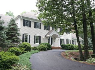 758 Michele Ct, Franklin Lakes, NJ 07417