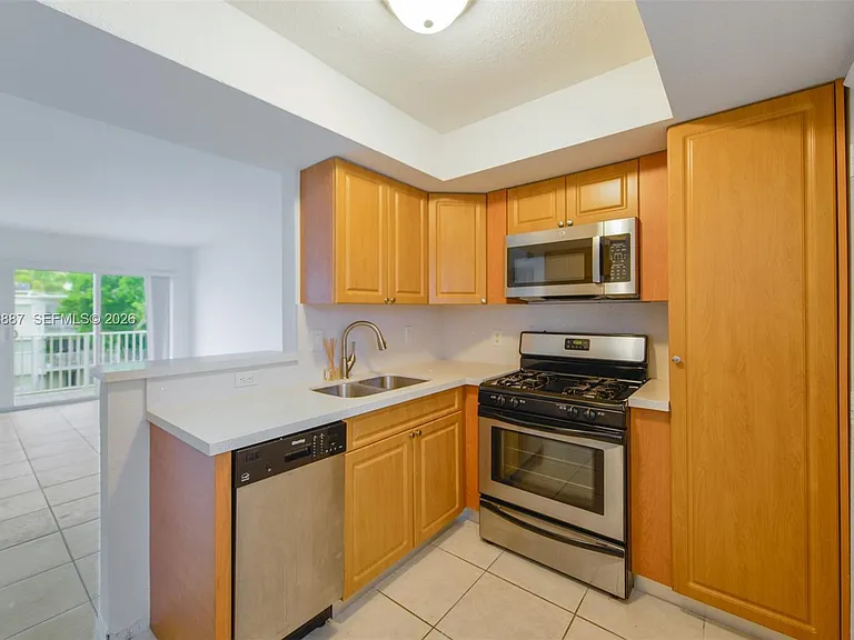 7737 SW 88th St #C312 — Photo 8
