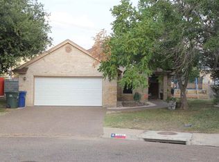 1201 Sapphire St, Laredo, TX 78045