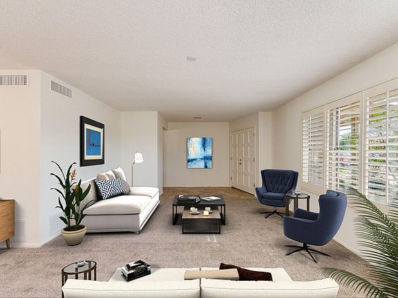 4th image of 1054 E Magdalena Dr