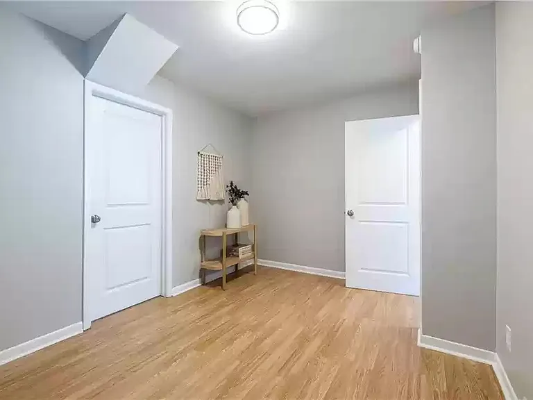 409 Wilmes Dr — Photo 9