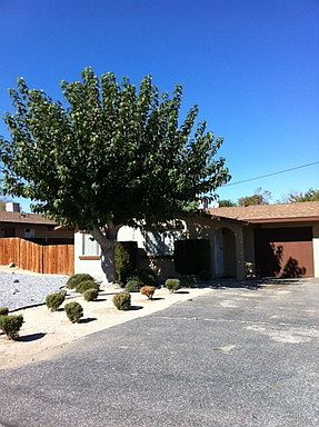 2nd image of 16304-16314 Hughes Rd #16310