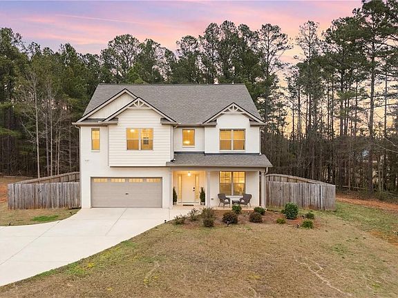 2nd image of 1511 New Hope Rd