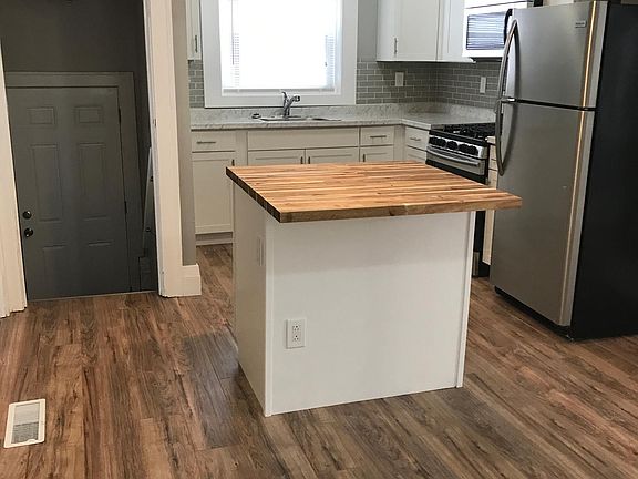 2nd image of 61 Stratford Park