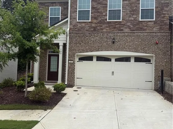 137 Holden Way, Woodstock, GA 30189