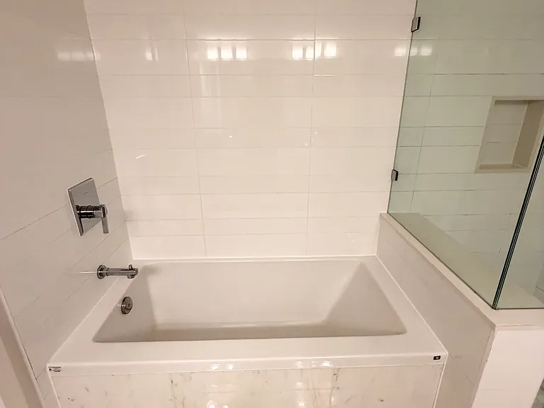 8189 Cambie St #2803 — Photo 18