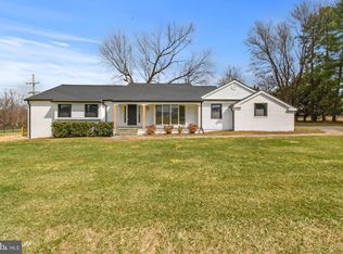 38965 John Wolford Rd, Waterford, VA 20197