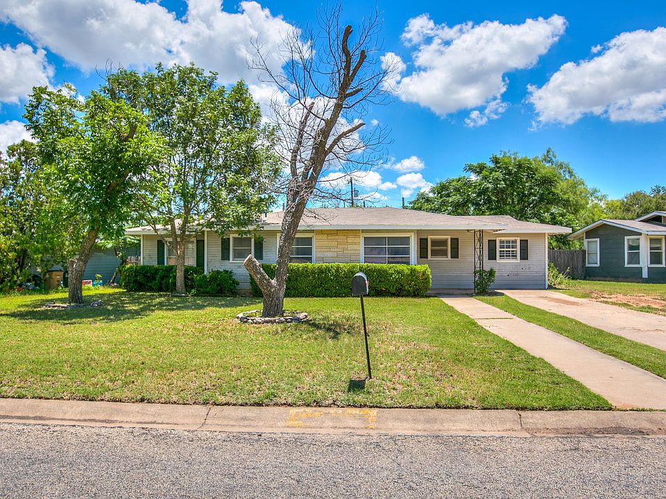 1st image of 2605 Dena Dr