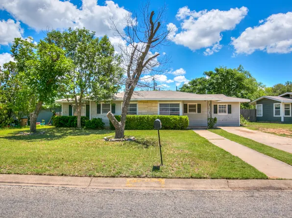 2605 Dena Dr, San Angelo, TX 76904
