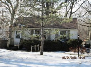 6932 318th Ave, Salem, WI 53168