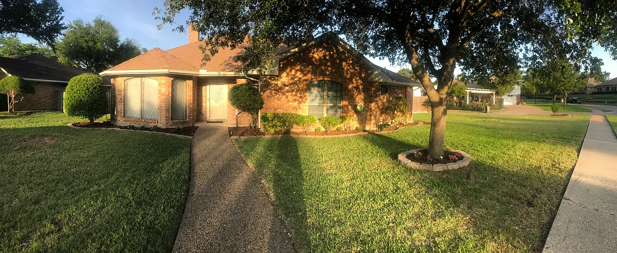 Building Photo - 4620 Silverthorn Dr