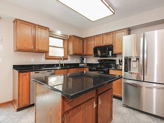 5th image of 12933 Kingston Way