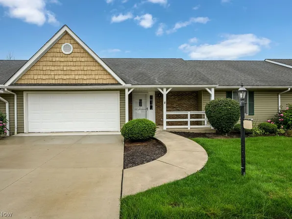 185 Park Place Dr, Wadsworth, OH 44281