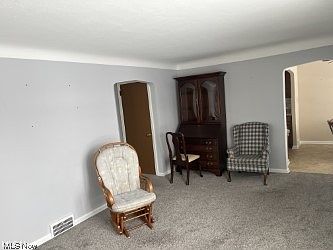 5th image of 7203 Hampstead Ave
