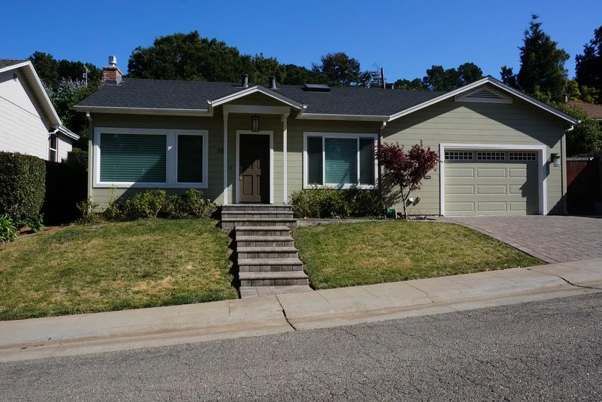 325 Rolling Hills Ave photo 1