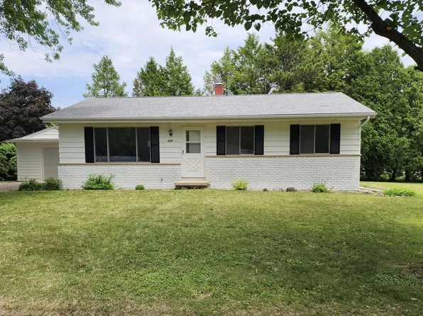 1239 Erick STREET, Fort Atkinson, WI 53538