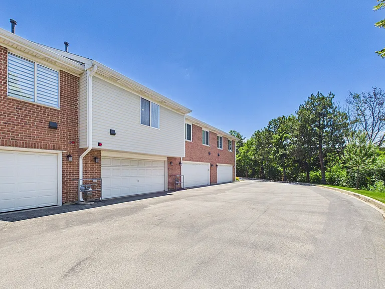3 Charlotte Cir — Photo 29