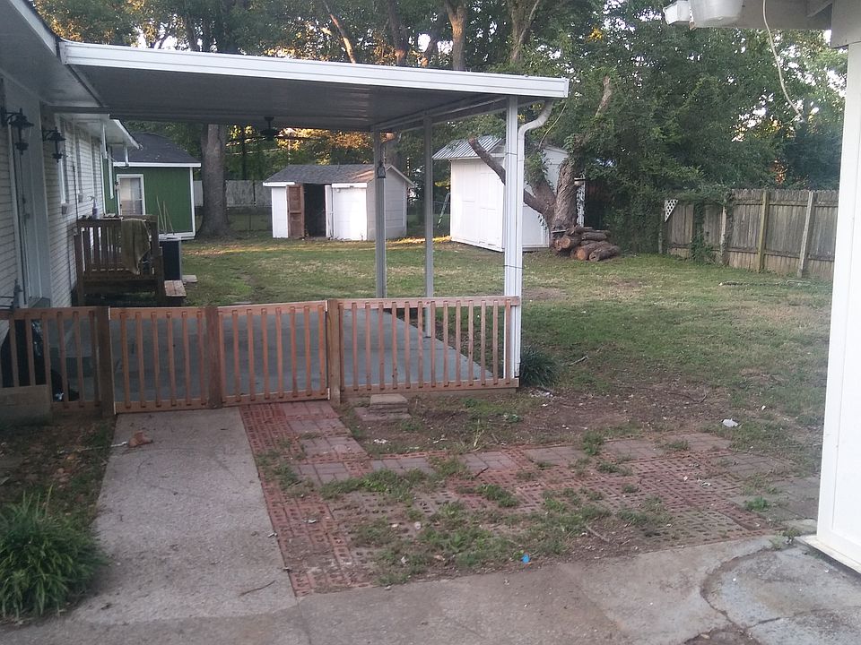 1st image of 2407 Mimosa Ct