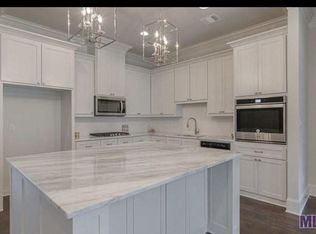 6609 Roux Dr, Baton Rouge, LA 70817