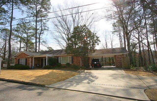1st image of 203 Gran Ellen Dr
