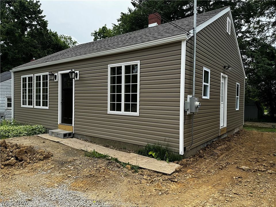 1st image of 601 7th Ave