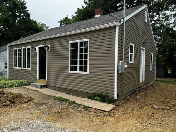 601 7th Ave, East Liverpool, OH 43920