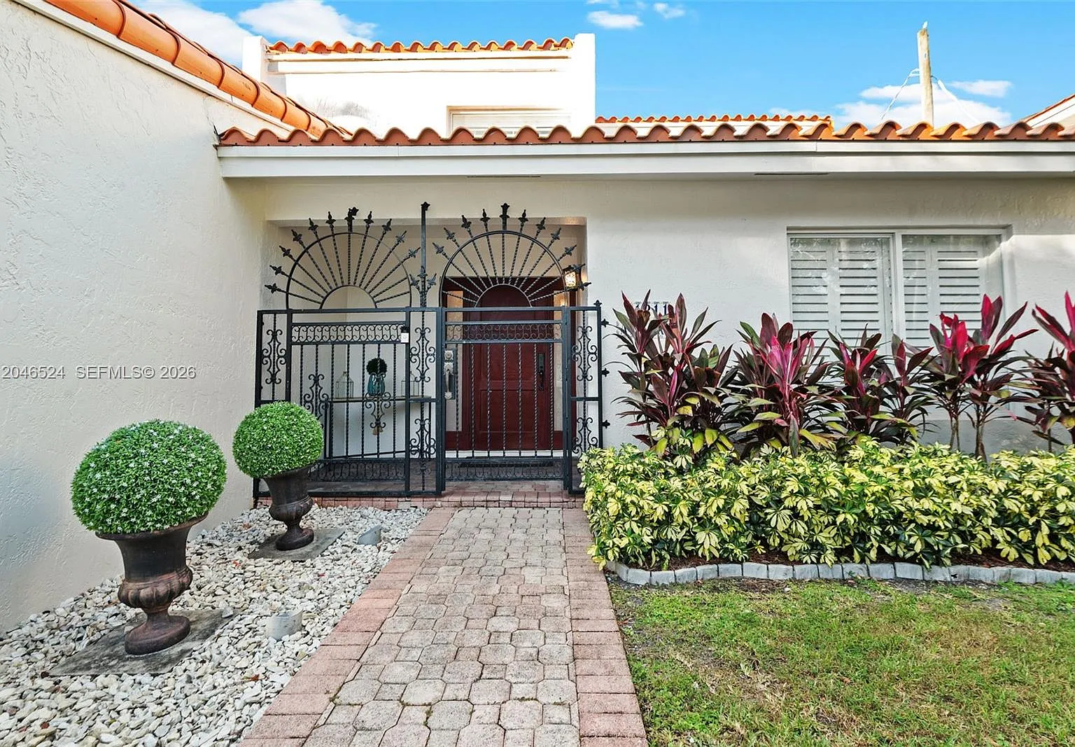 Coral Gables Granada Sec — Photo 3