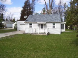 3291 E Fisher Rd, Bay City, MI 48706