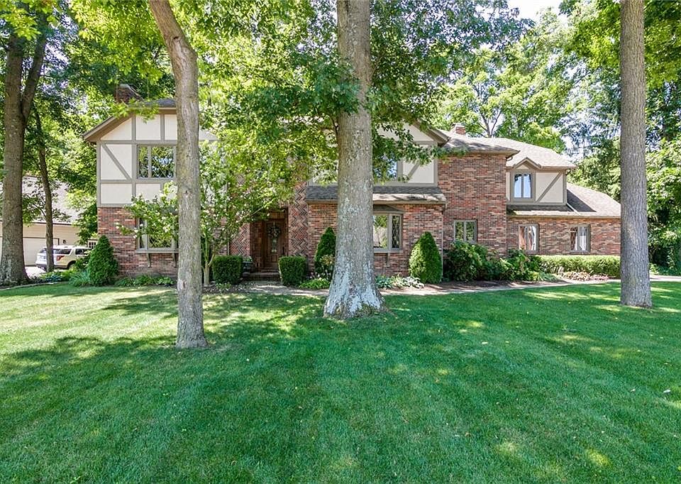 1st image of 2790 Hickorywood Dr